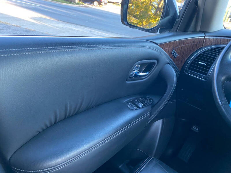 2017 Nissan Armada SL