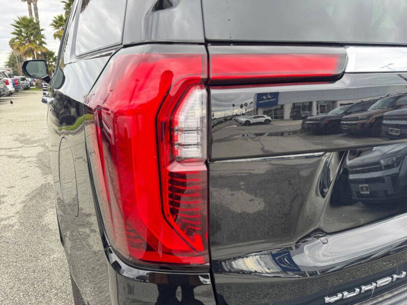 2025 GMC Yukon Denali