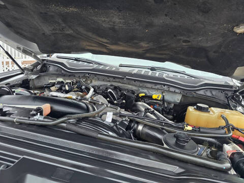 2017 Ford F-350 Super Duty Lariat