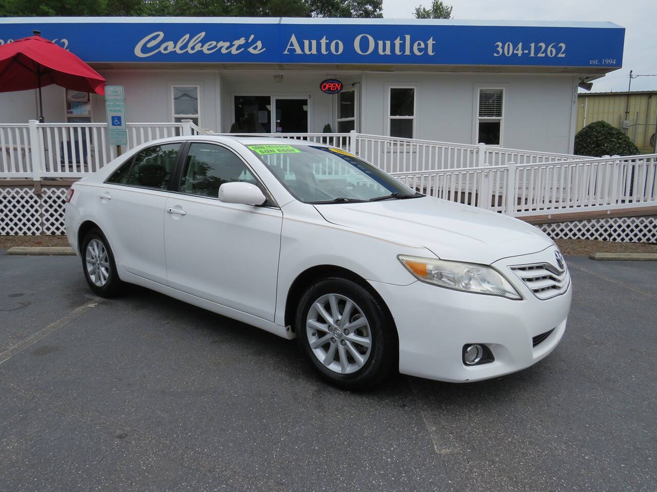 2011 Toyota Camry for sale at Colbert's Auto Outlet in Hickory, NC