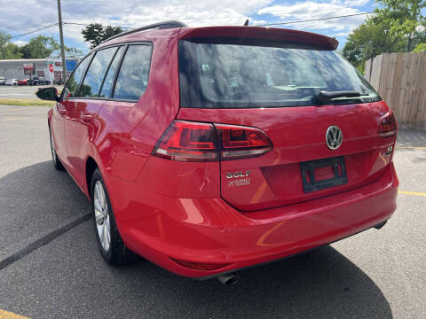 2017 Volkswagen Golf SportWagen TSI S 4Motion