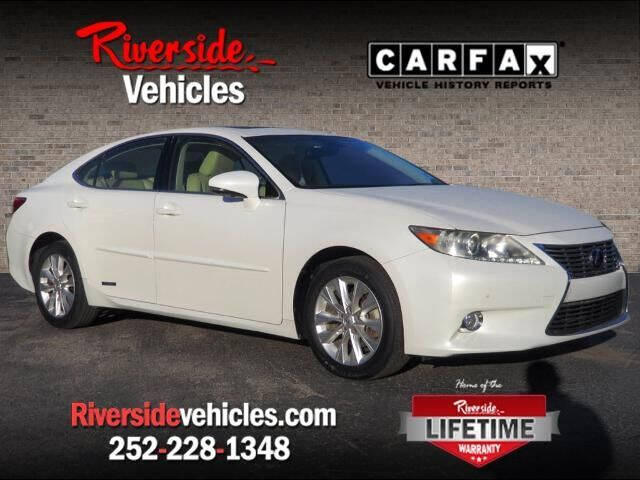 2013 Lexus ES 300h