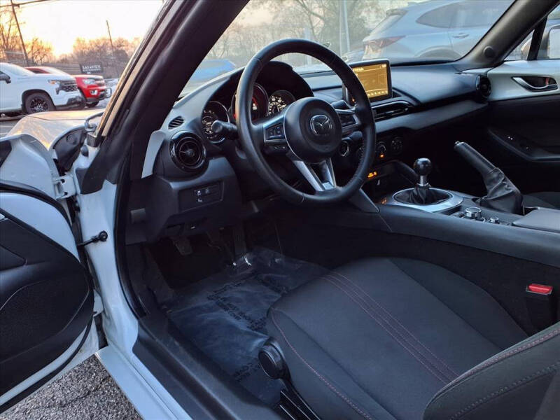 2017 Mazda MX-5 Miata Club