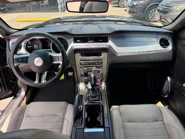 2014 Ford Mustang V6 Premium