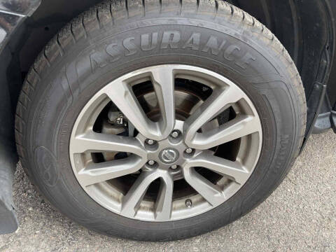 2014 Nissan Pathfinder SL