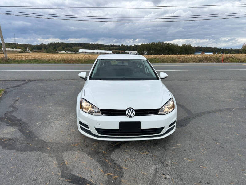 2016 Volkswagen Golf TSI S