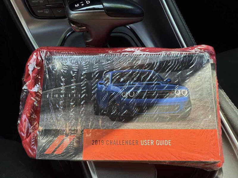 2019 Dodge Challenger SXT