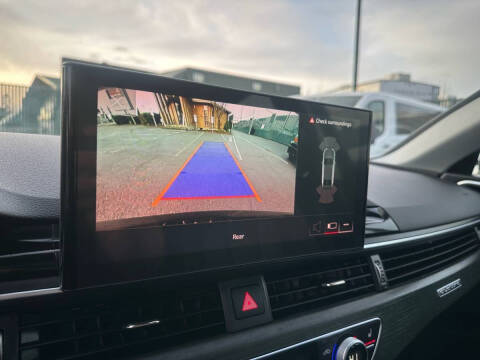 2021 Audi A4 quattro Premium 40 TFSI