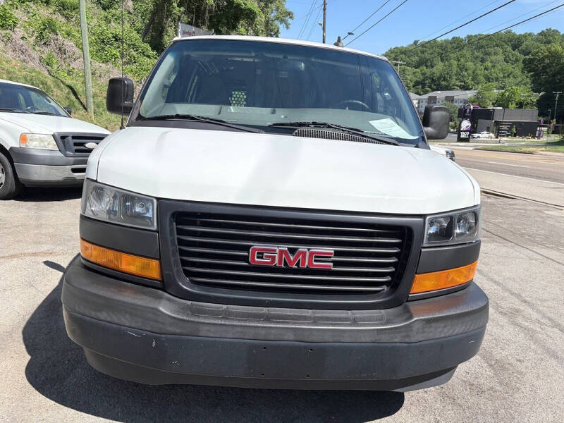 2018 GMC Savana 2500