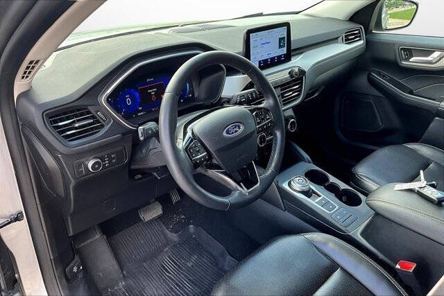 2022 Ford Escape SEL