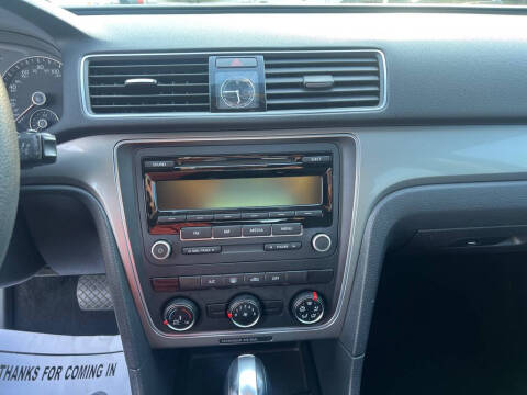 2015 Volkswagen Passat