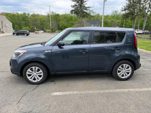 2016 Kia Soul +