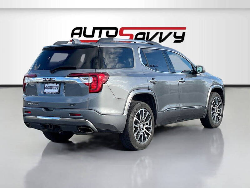 2021 GMC Acadia Denali