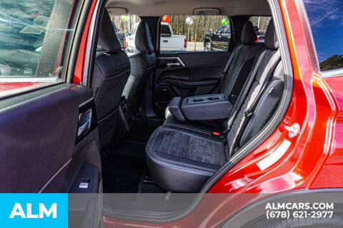 2025 Mitsubishi Outlander SE