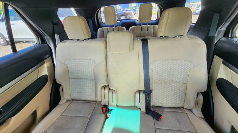 2016 Ford Explorer