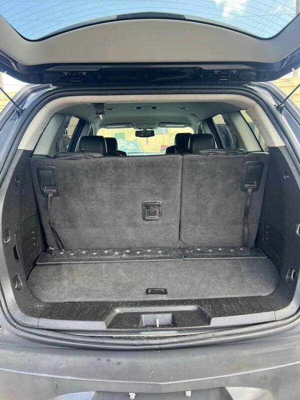 2012 Chevrolet Traverse LT