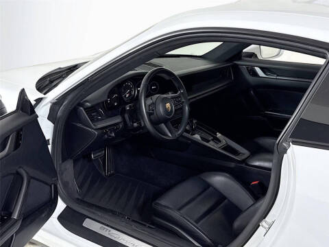 2020 Porsche 911 Carrera S