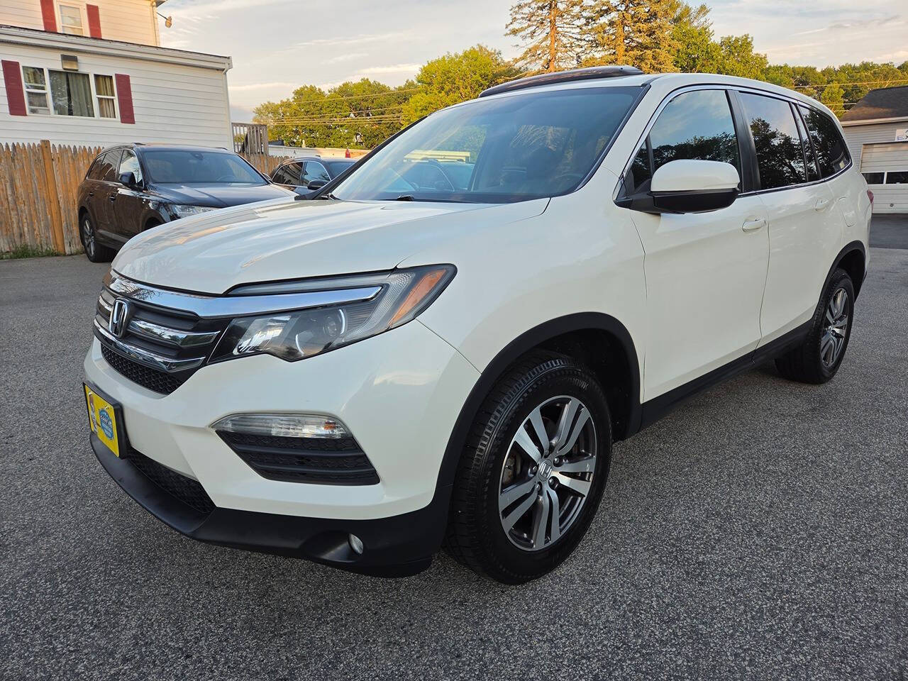 White Diamond Pearl 2017 Honda Pilot SUV / Crossover All-Wheel Drive 6-Speed Automatic