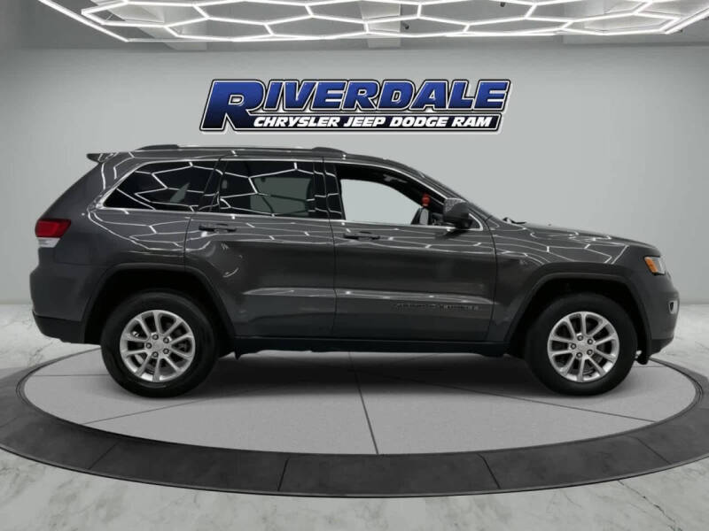 2021 Jeep Grand Cherokee Laredo E