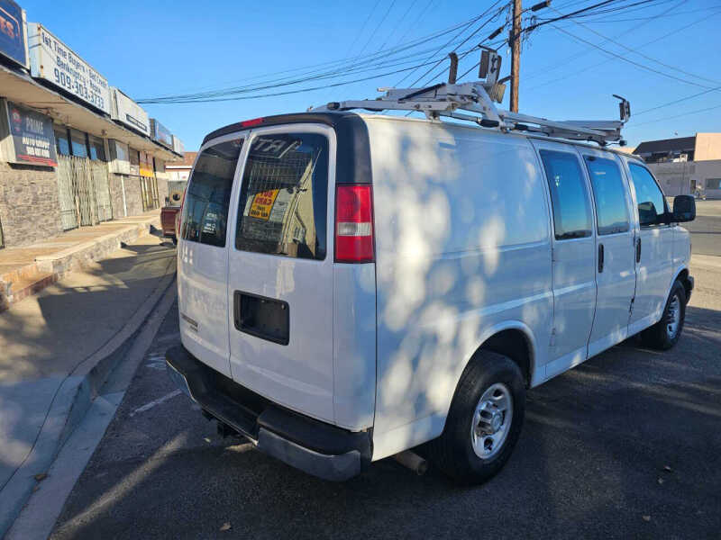 2014 Chevrolet Express 2500