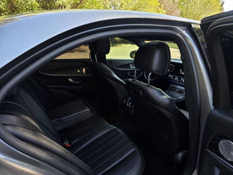 2018 Mercedes-Benz E-Class E 300
