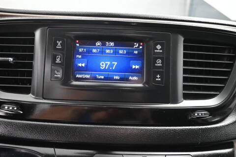 2017 Chrysler Pacifica Touring