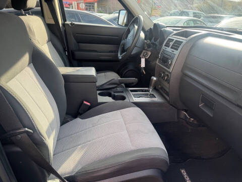 2008 Dodge Nitro SXT