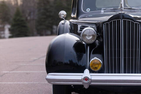 1939 Packard Super 8