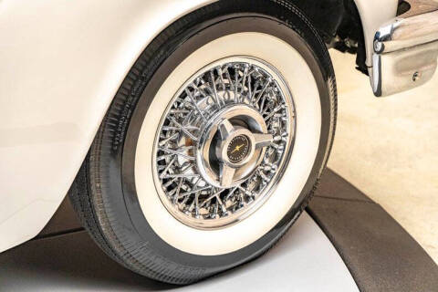 1957 Ford Thunderbird