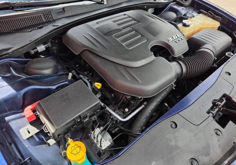 2016 Dodge Charger SXT