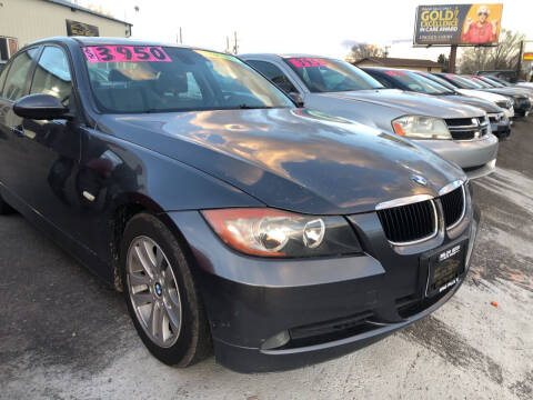 2006 BMW 3 Series for sale at BELOW BOOK AUTO SALES in Idaho Falls ID