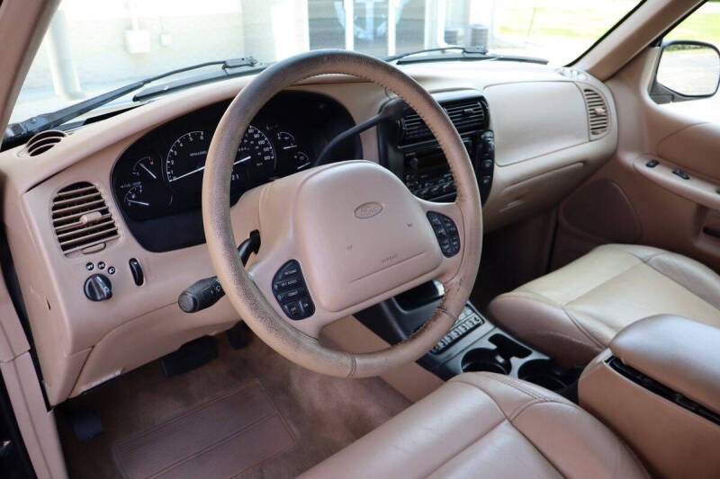 2000 Ford Explorer Eddie Bauer