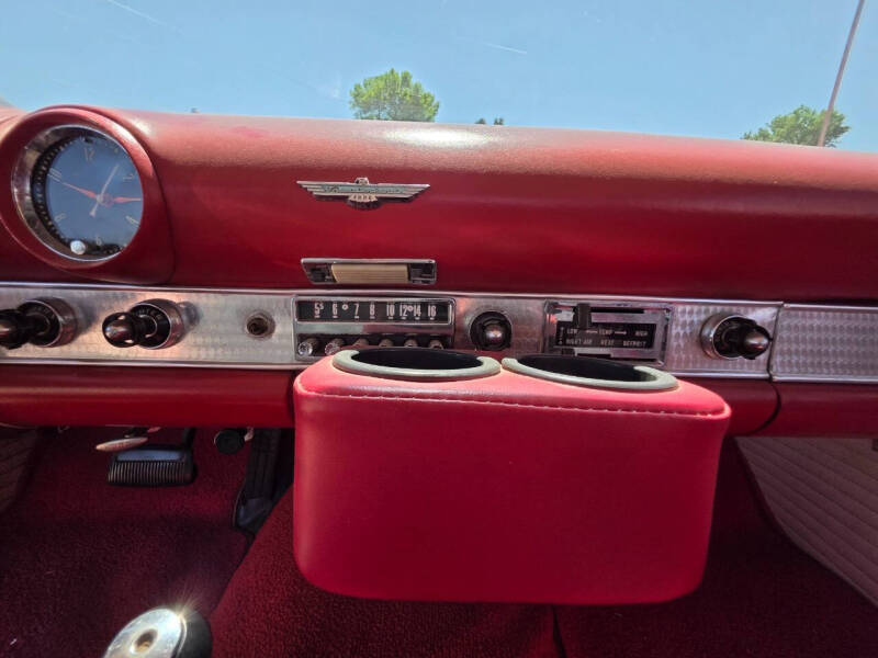 1955 Ford Thunderbird