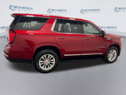 2021 GMC Yukon SLT