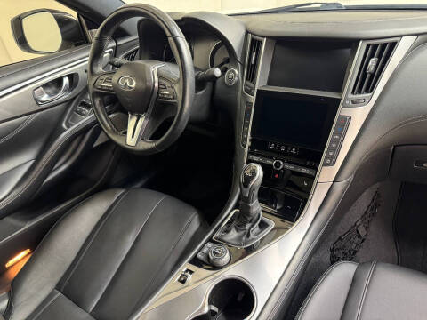 2017 Infiniti Q60 3.0T Premium