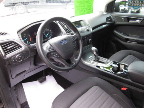 2018 Ford Edge SE