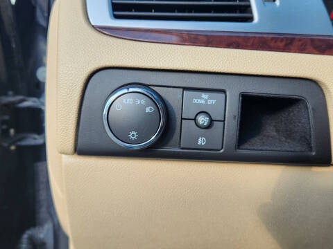 2011 Cadillac Escalade EXT Premium