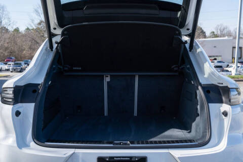 2023 Porsche Cayenne Turbo Coupe