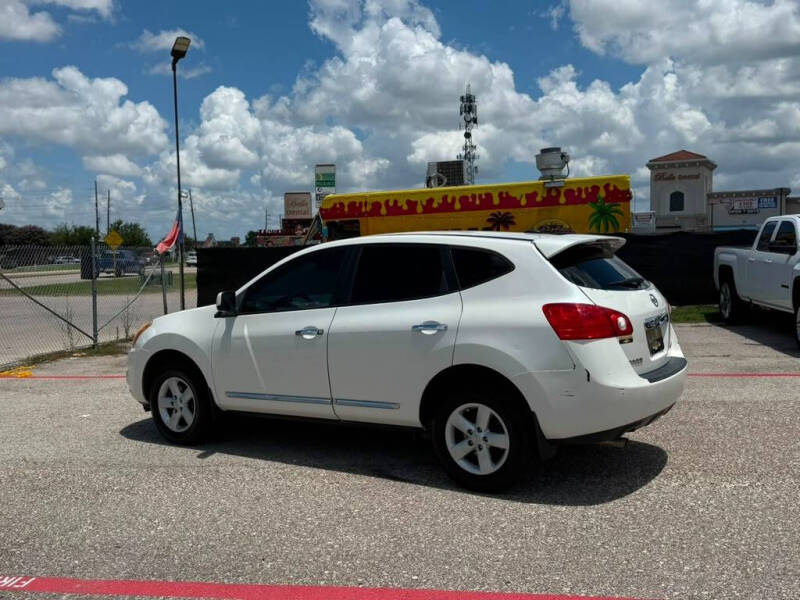 2013 Nissan Rogue SV