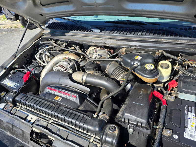 2004 Ford Excursion XLT