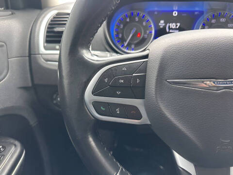 2022 Chrysler 300 Touring