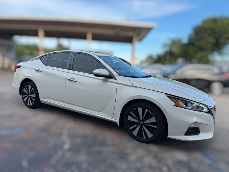 2021 Nissan Altima 2.5 SV