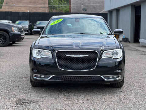 2018 Chrysler 300 Touring