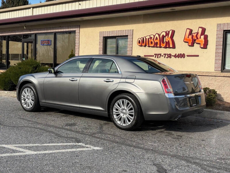 2011 Chrysler 300 C