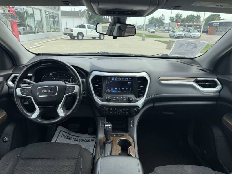 2019 GMC Acadia SLE-2