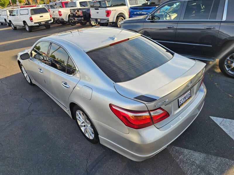 2010 Lexus LS 460