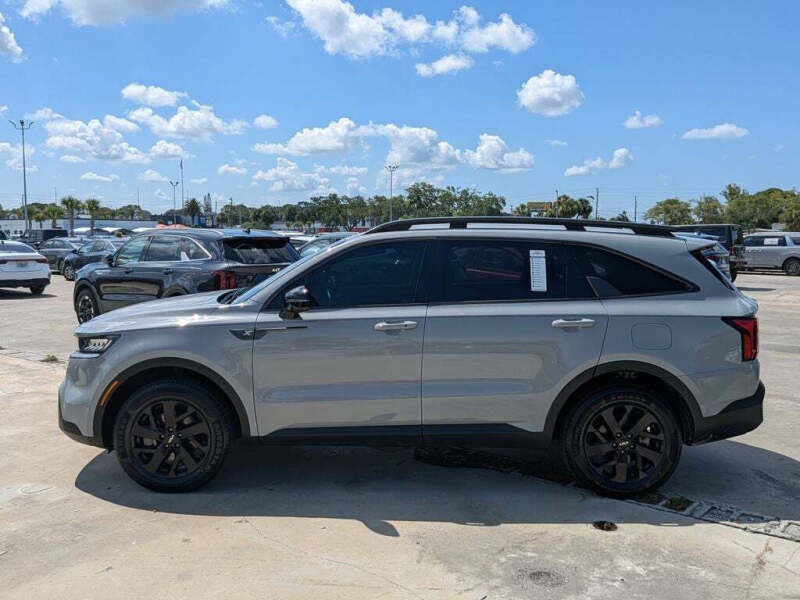 2022 Kia Sorento X-Line S