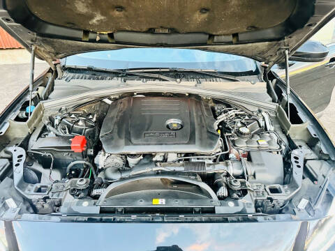 2017 Jaguar F-PACE 20d Prestige