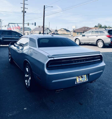 2014 Dodge Challenger SXT