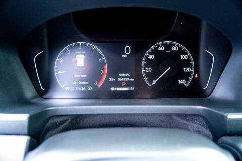 2023 Honda Pilot EX-L w/Rear Captain's Chairs